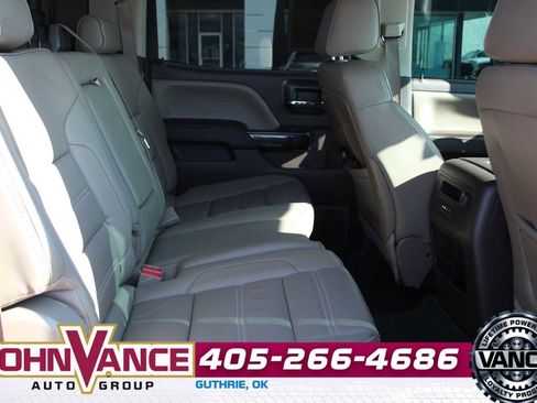 Used 2015 GMC Sierra 2500 Denali w/ Duramax Plus Package image 23