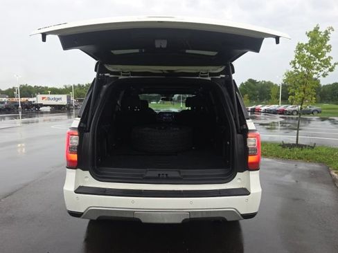 Used 2020 Ford Expedition Limited w/ Equipment Group 301A AWD/4WD image 10