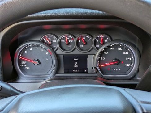 Used 2022 Chevrolet Silverado 1500 Custom image 24