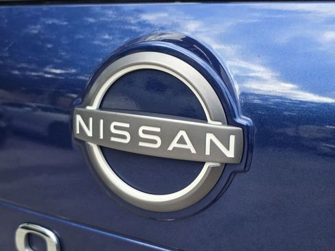 Certified 2023 Nissan Rogue SV FWD image 12