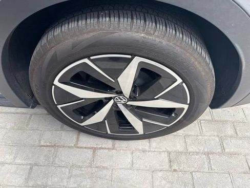 Used 2025 Volkswagen ID.4 Pro S RWD image 6