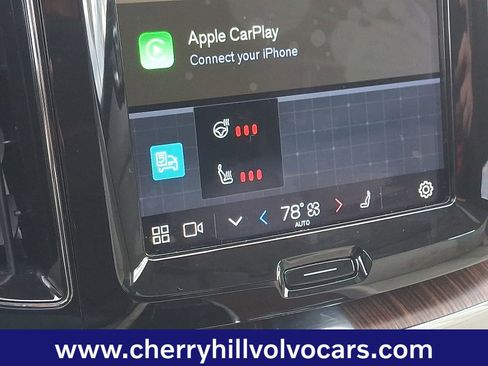 Certified 2022 Volvo XC60 B5 Momentum w/ Advanced Package image 24