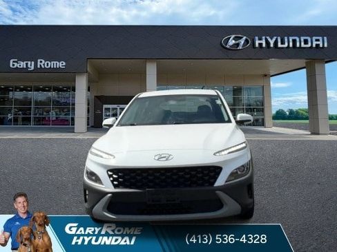 Used 2022 Hyundai Kona SE w/ Cargo Package AWD/4WD image 3