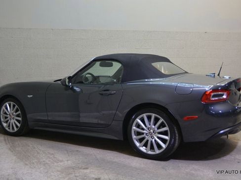 Used 2017 FIAT 124 Spider Lusso image 21