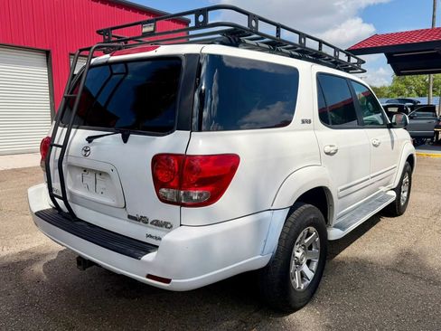 Used 2006 Toyota Sequoia SR5 AWD/4WD image 11
