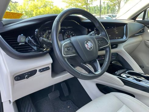 Used 2023 Buick Envision Avenir FWD image 10