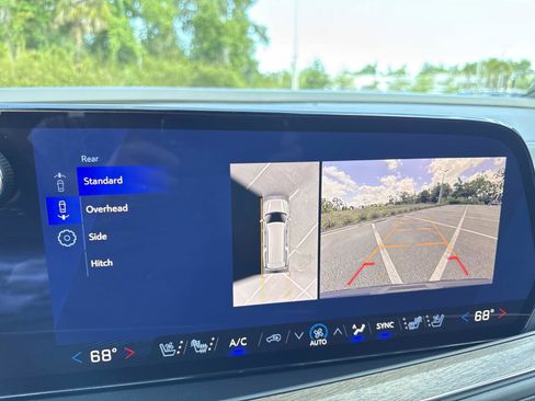 New 2026 Chevrolet Suburban High Country w/ Sun And Tow Package AWD/4WD image 27