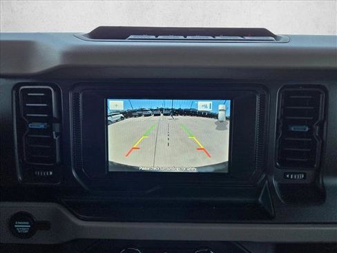 Used 2022 Ford Bronco Wildtrak AWD/4WD image 15