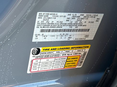 Used 2025 Lincoln Navigator Reserve w/ Jet Appearance Package AWD/4WD image 37