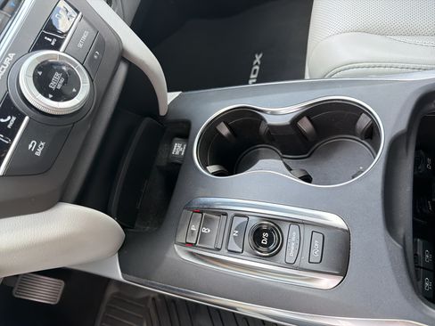 Used 2020 Acura MDX FWD w/ Technology Package image 10