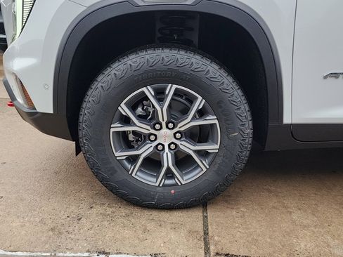 New 2026 GMC Acadia AT4 image 59
