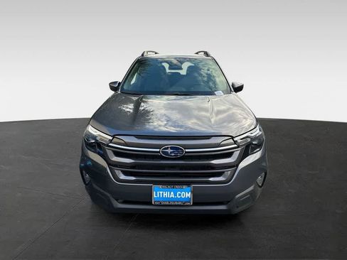 Used 2026 Subaru Forester Premium AWD/4WD image 6