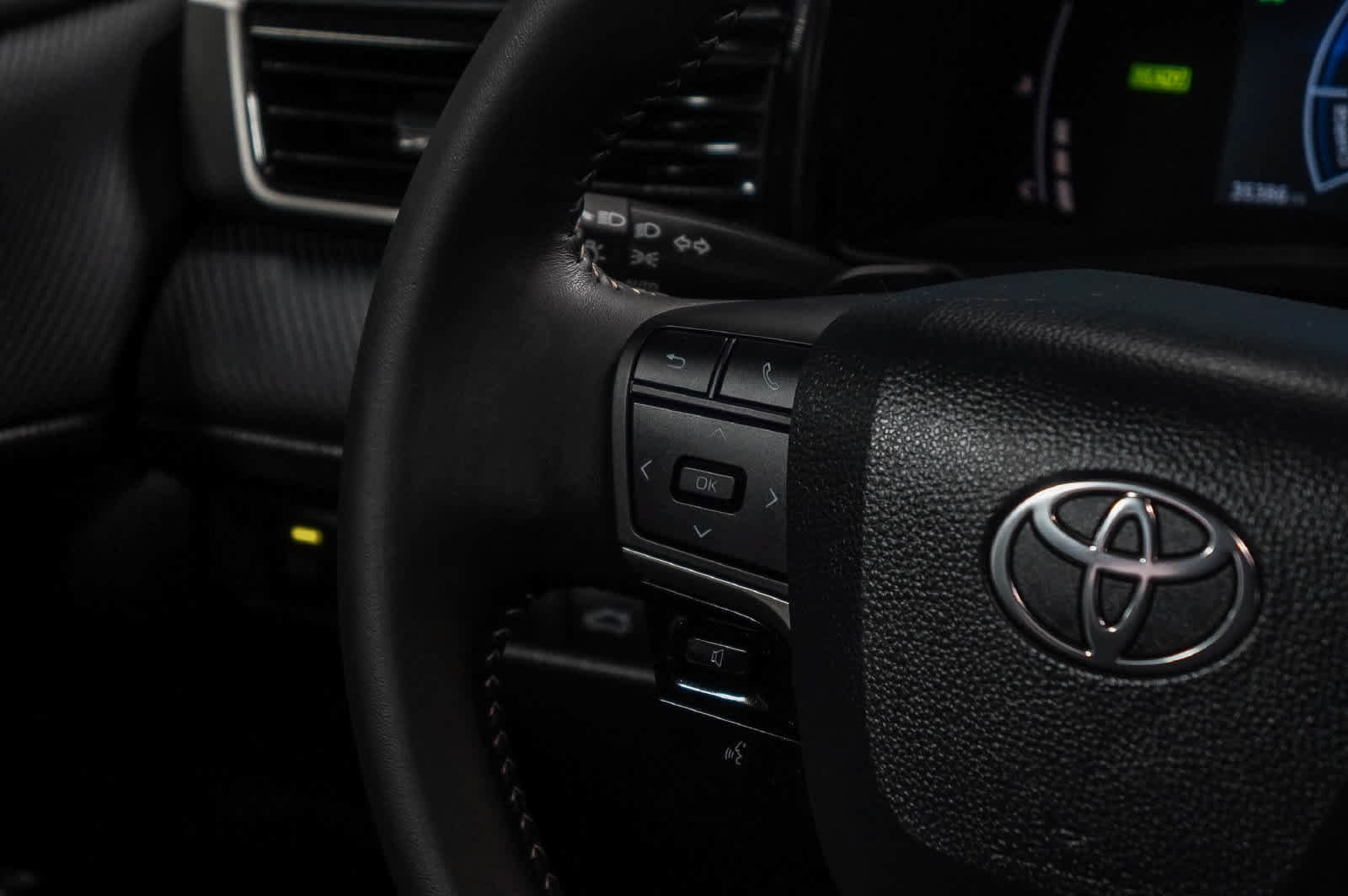 Certified 2026 Toyota Camry SE w/ Multimedia Upgrade Package FWD image 16