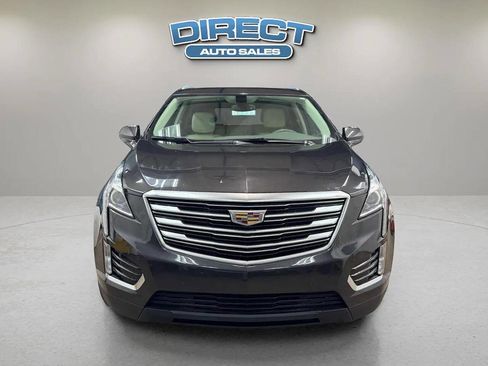 Used 2017 Cadillac XT5 Luxury image 2