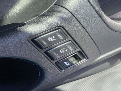 Used 2024 Nissan Z Performance w/ Floor Mat Package image 19