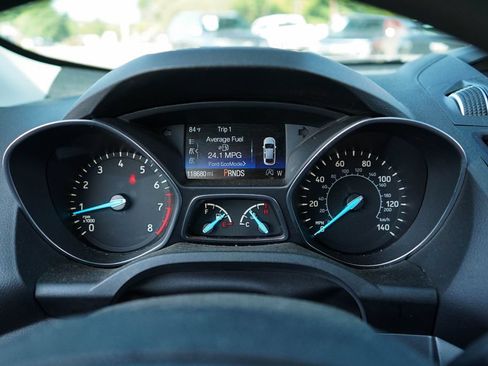 Used 2017 Ford Escape SE FWD image 25