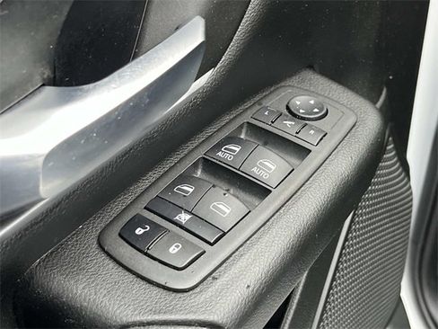 Used 2022 RAM 1500 Big Horn image 25