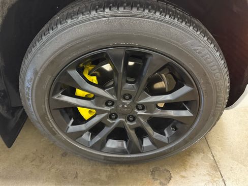 Used 2022 Jeep Grand Cherokee L Overland w/ Luxury Tech Group IV image 39