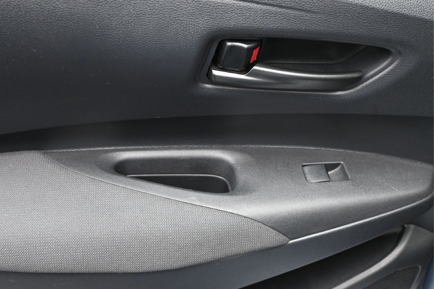 Used 2024 Toyota Corolla LE FWD image 20