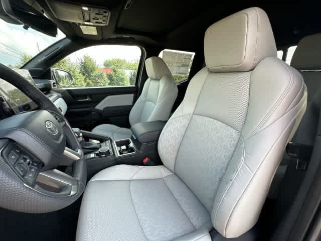 Used 2026 Toyota Tacoma Limited AWD/4WD image 16