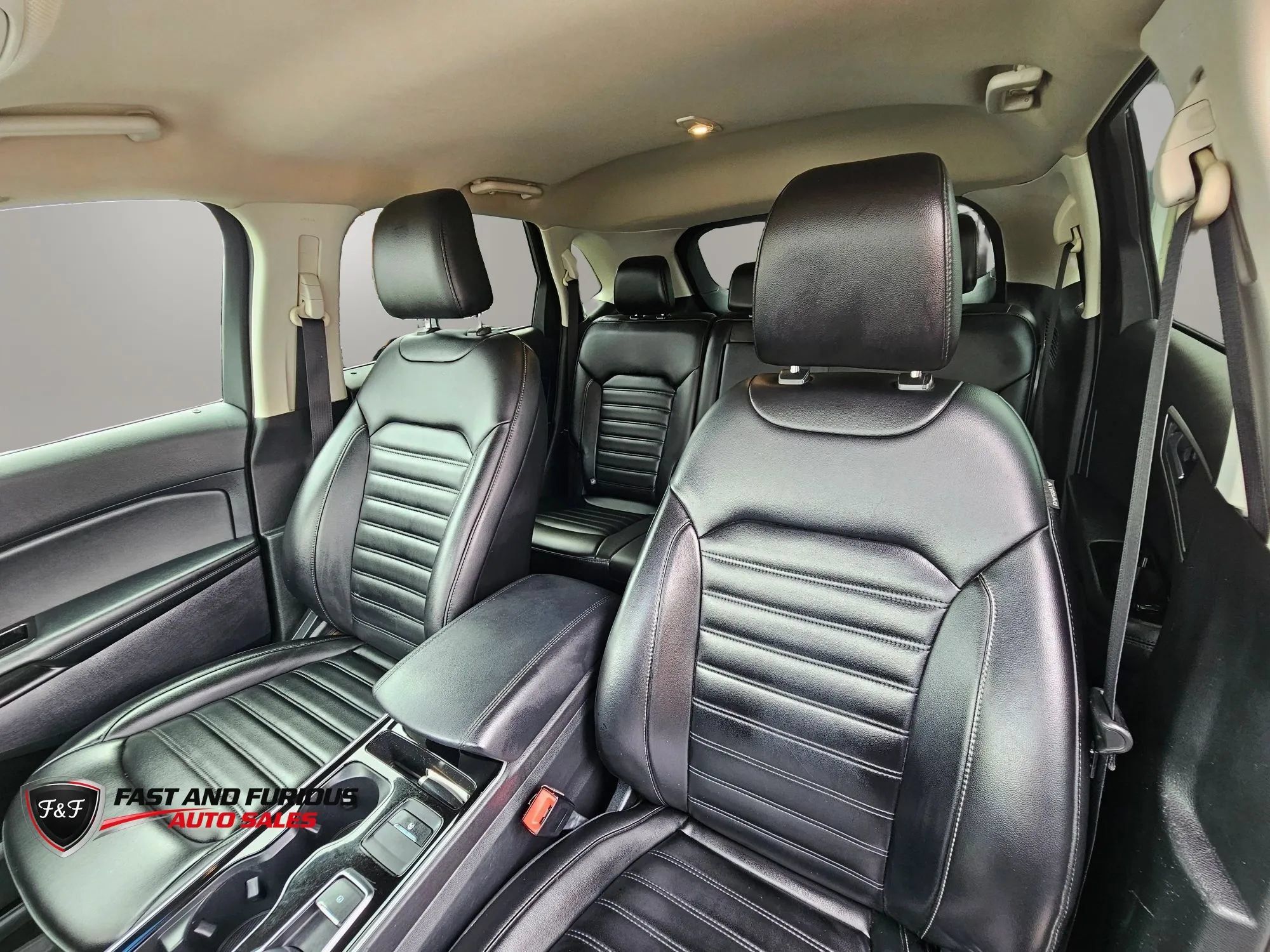 Used 2020 Ford Edge SEL w/ Cargo Accessory Package FWD image 30