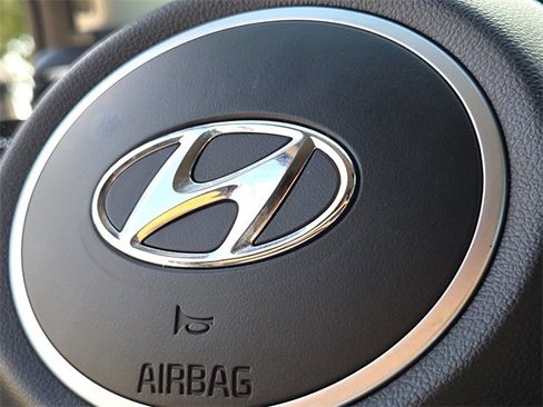 Used 2022 Hyundai Tucson SEL image 22