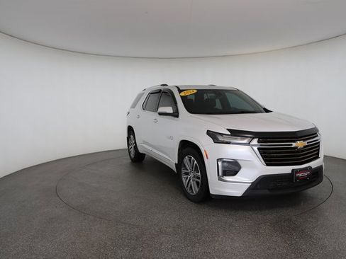Used 2024 Chevrolet Traverse High Country image 28