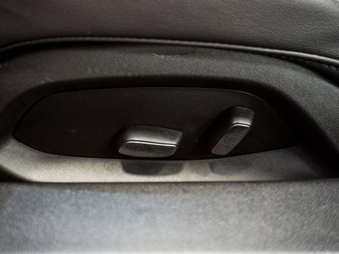 Used 2023 Chevrolet Corvette Stingray Coupe w/ 1LT image 7