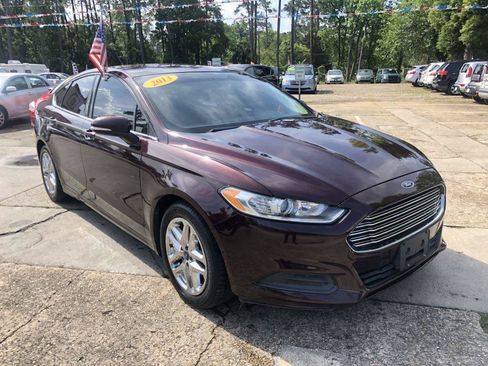 Used 2013 Ford Fusion SE FWD image 3
