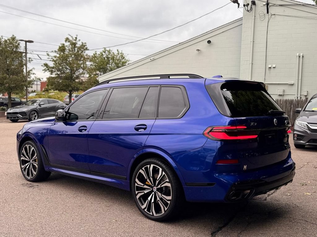 Used 2023 BMW X7 M60i w/ Executive Package AWD/4WD image 4