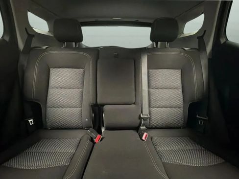 Used 2023 GMC Terrain SLE w/ LPO, Floor Liner Package AWD/4WD image 17