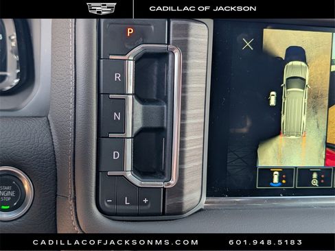 Used 2024 GMC Yukon Denali image 17