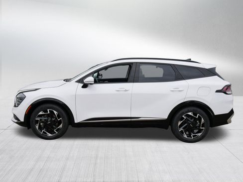 Used 2025 Kia Sportage SX FWD image 4
