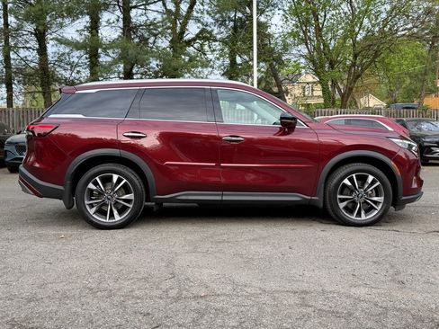 Used 2022 INFINITI QX60 Luxe w/ Performance Audio Package image 8