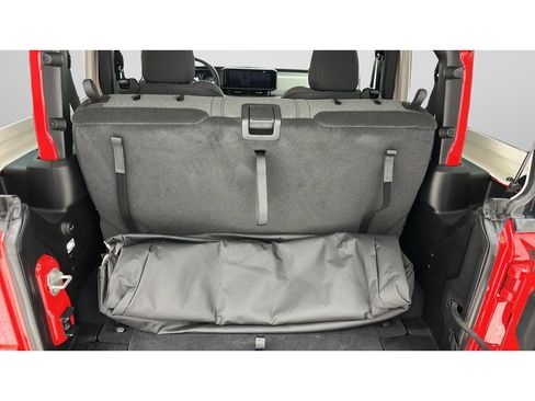 Used 2024 Jeep Wrangler Sport AWD/4WD image 20