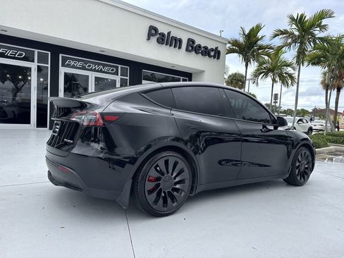 Used 2023 Tesla Model Y Performance AWD/4WD image 24
