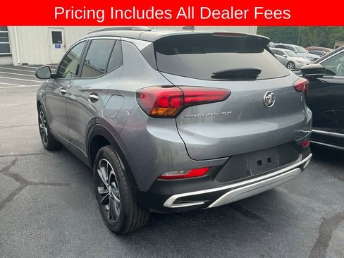 Used 2020 Buick Encore GX Select FWD image 2