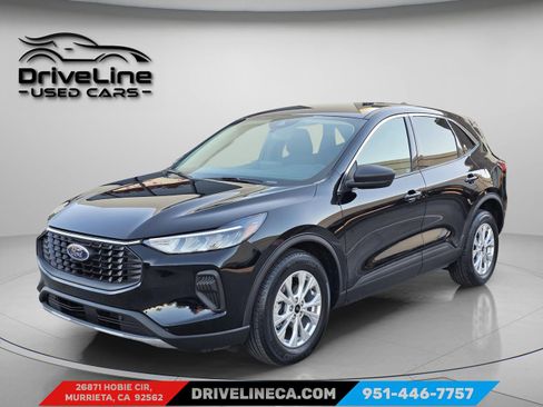 Used 2023 Ford Escape Active image 9