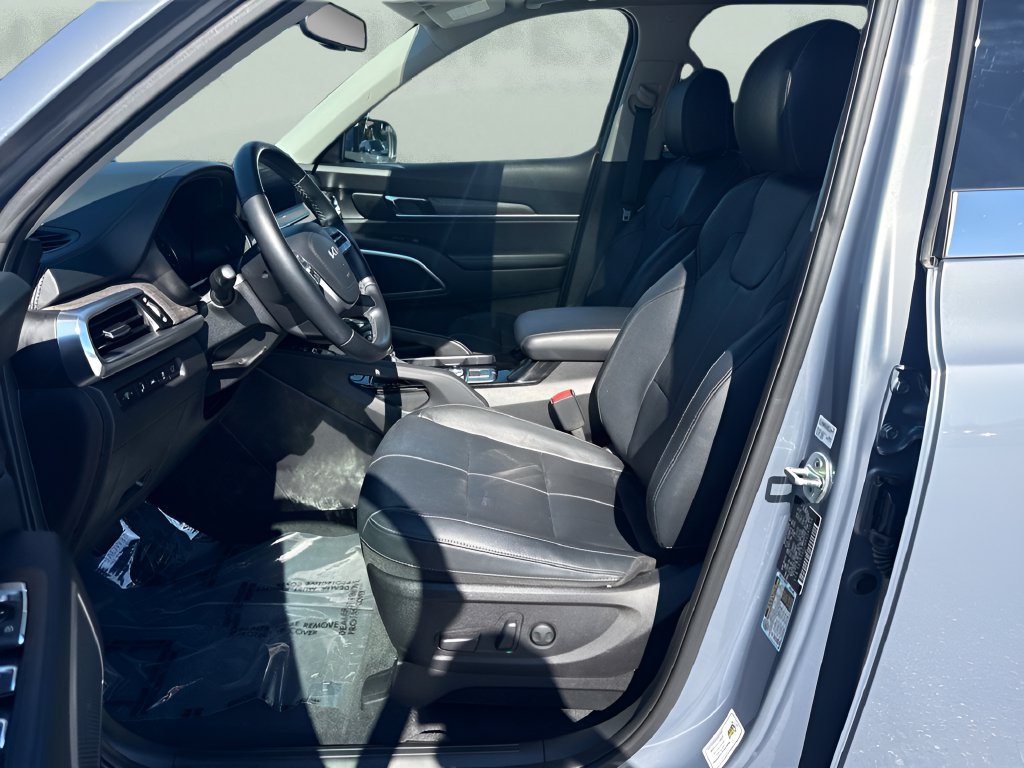 Used 2022 Kia Telluride EX w/ EX Premium Package AWD/4WD image 9