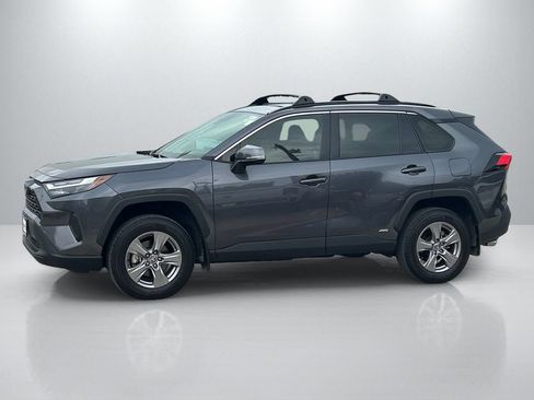 Used 2024 Toyota RAV4 XLE w/ Convenience Package AWD/4WD image 8