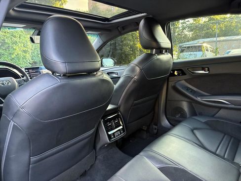 Used 2019 Toyota Avalon Touring FWD image 15
