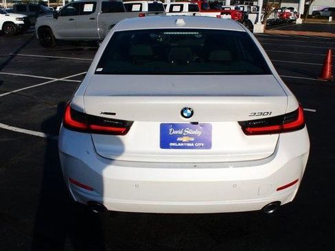 Used 2025 BMW 330i xDrive Sedan image 9