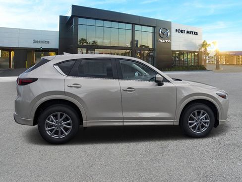 New 2025 MAZDA CX-5 AWD 2.5 S w/ Preferred Package image 5