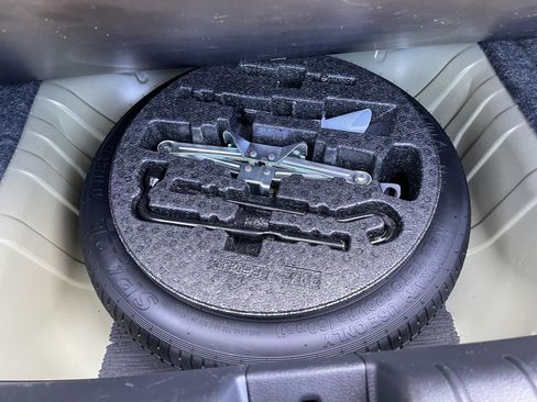 Used 2018 Honda Civic EX image 36