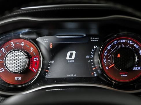 Used 2017 Dodge Challenger SRT Hellcat RWD image 22