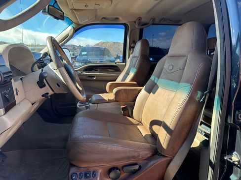 Used 2006 Ford F250 Lariat image 8