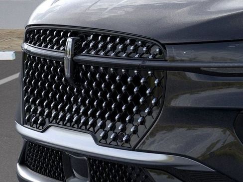 New 2026 Lincoln Nautilus Premier w/ Equipment Group 102A image 17