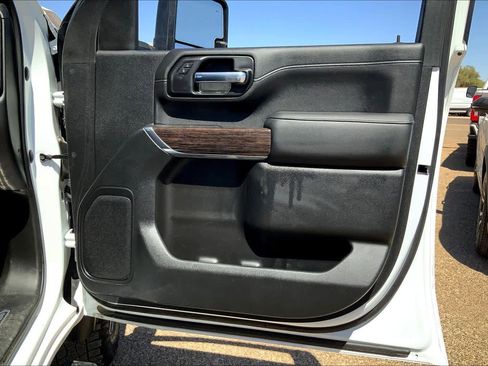 Used 2020 GMC Sierra 2500 SLE w/ SLE Convenience Package image 23
