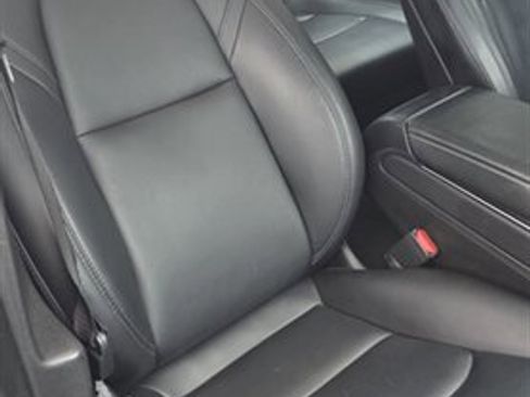 Used 2017 Tesla Model 3 Long Range image 10