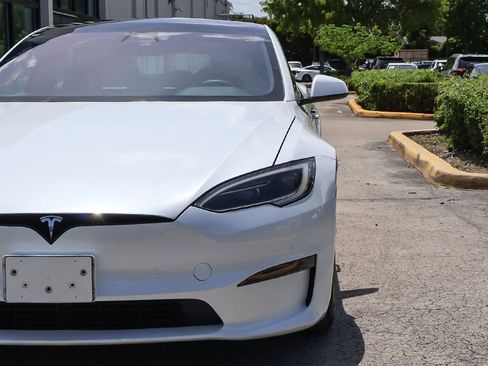 Used 2023 Tesla Model S Standard Range AWD/4WD image 16
